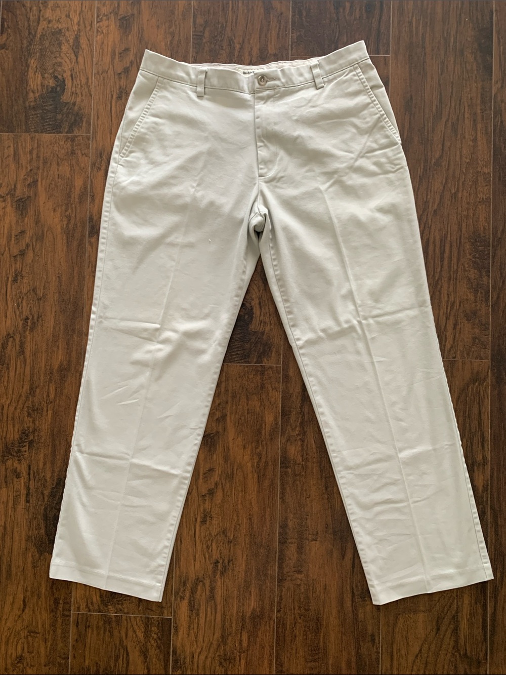 Dockers Men's Chino Pants in Off-White/Cream